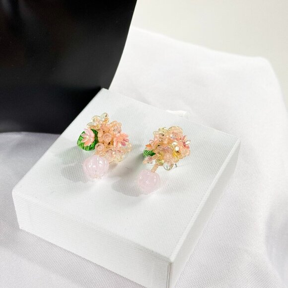 BRAND NEW IN BOX MULTI COLOR BEADED FLORAL EARRINGS SET - Picture 2 of 5